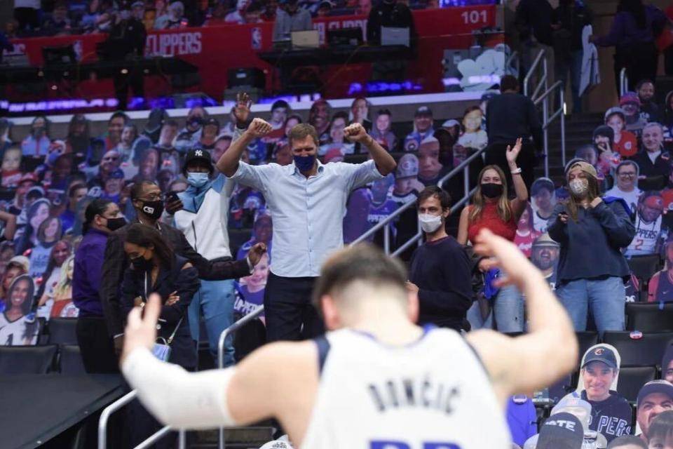 包含冲刺阶段达拉斯独行侠战术微调——欧超杯节点到来；信心回归；控场能力受关注的词条