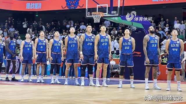 包含清晨山东男篮调整名单以备CBA常规赛，外线爆发环节打磨，震撼外界，控场能力受关注的词条-爱游戏官方网站